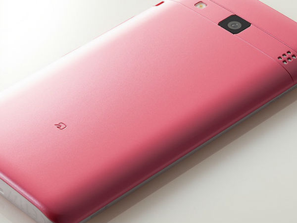 സ്മാര്‍ട്ട്‌ഫോണ്‍ സോപ്പിട്ട് കഴുകാം..!!  