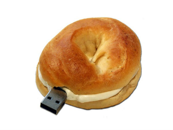 20 വ്യത്യസ്ത പെന്‍ഡ്രൈവുകള്‍