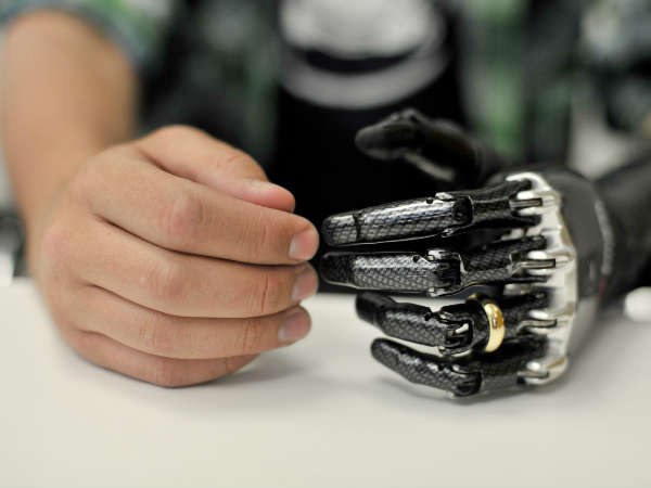 സ്റ്റാര്‍വാര്‍ സിനിമ യാഥാര്‍ഥ്യമായാല്‍..!!