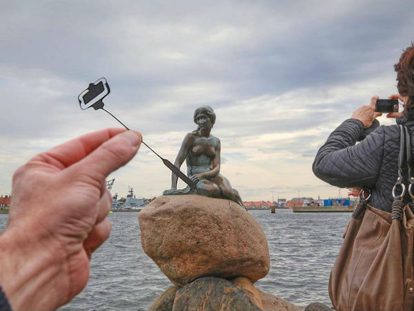 എഡിറ്റിംഗ് സോഫ്റ്റ്‌വെയറുകള്‍ വേണ്ട, പേപ്പര്‍ ആര്‍ട്ടുകള്‍ കൊണ്ട് ഫോട്ടോകളില്‍ കണ്‍കെട്ട്..!!