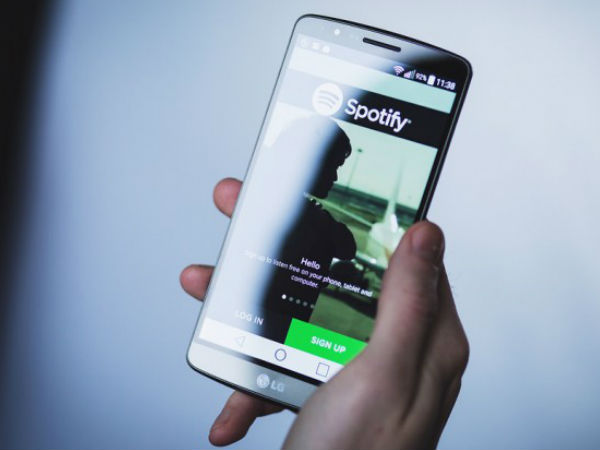 ഷവോമി എംഐ5 Vs ഗ്യാലക്സി എസ്7 Vs എല്‍ജി ജി5