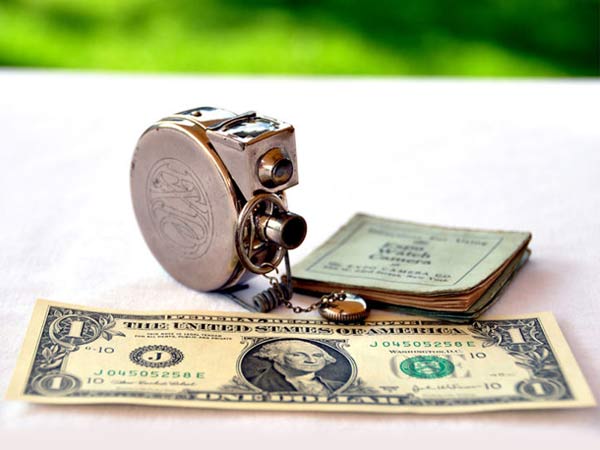  ഇന്ന് മാത്രമല്ല, പണ്ടുമുണ്ടായിരുന്നു 'സ്പൈ ക്യാമറകള്‍'..!!