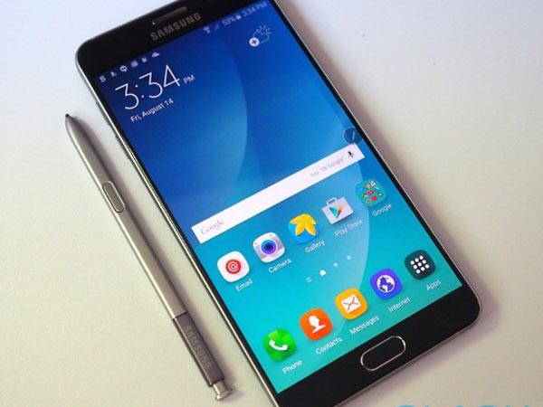 മൈക്രോ എസ്ഡി കാര്‍ഡ് സ്ലോട്ട്