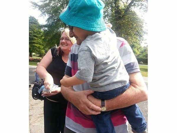 ആരാ തൊപ്പി വച്ചിരിക്കുന്നത്?