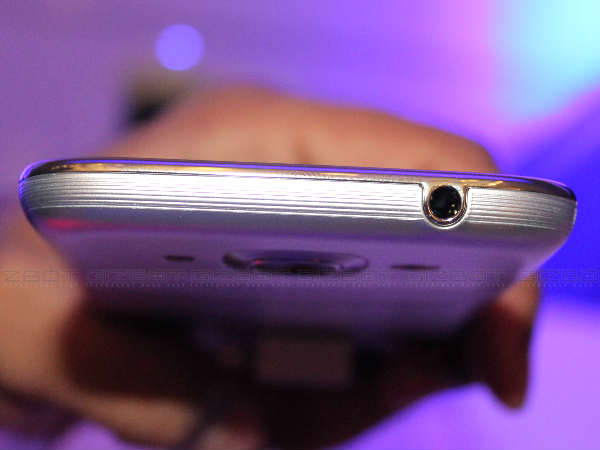 സാംസങ്ങ് ഗാലക്‌സി J2