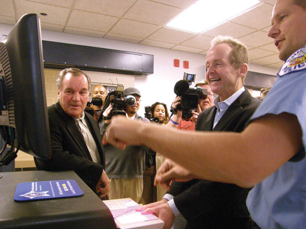 പബ്ലിക്ക് ഗ്രൂപ്പില്‍ അംഗമാകുക