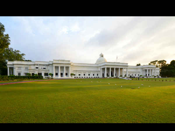 ഇന്ത്യന്‍ ഇന്‍സ്റ്റിട്ടിയൂട്ട് ഓഫ് ടെക്‌നോളജി, റൂര്‍ക്കി