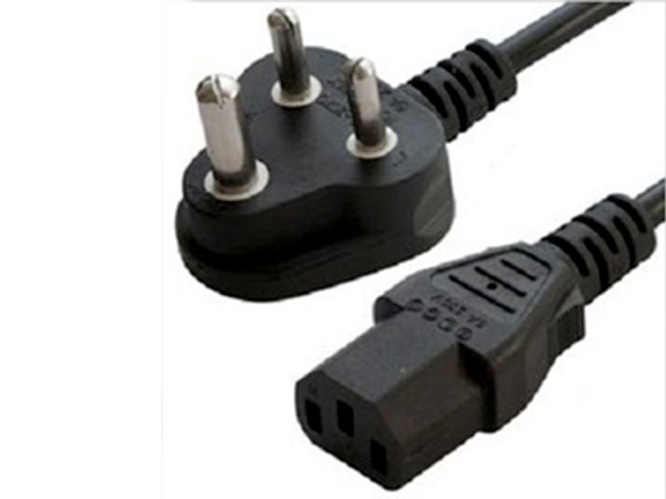 പവര് കോഡില് പ്ലഗ് ചെയ്യുക