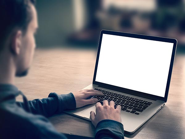 പകര്‍പ്പവകാശമില്ലാത്ത വസ്തുക്കൾ ടോറന്റിൽ നിന്നും എടുക്കുന്നത്