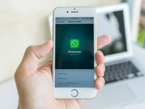 ആദ്യം നിങ്ങള്‍ വാട്ട്‌സാപ്പ്- ഹൂ വ്യൂവ്ഡ് മി (WhatsApp-Who Viewed Me) എന്ന ആപ്സ്സ് ഡൗണ്‍ലോഡ് ചെയ്യുക.