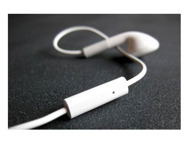 ഫോട്ടോ എടുക്കാന്‍ ഹെഡ്‌ഫോണ്‍ കോഡ് ഉപയോഗിക്കുക