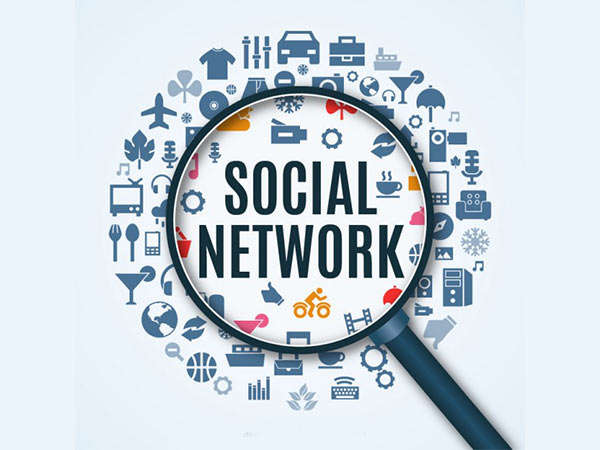 സോഷ്യല്‍ നെറ്റ്‌വര്‍ക്കിങ്ങ് 