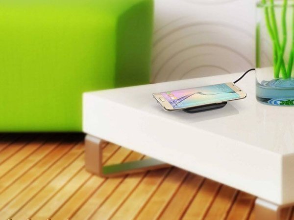 യൂടെക് Qi വയര്‍ലെസ് ചാര്‍ജ്ജര്‍