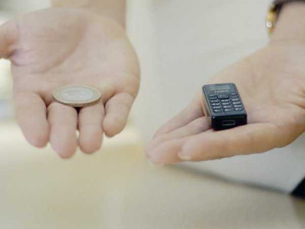 ടോക്ക്/ ടെക്‌സ്റ്റ് മൊബൈല്‍ ഫോണ്‍