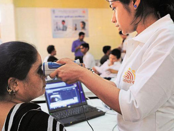 മുഖം തിരിച്ചറിയല്‍ അത്യാവശ്യ ഘട്ടങ്ങളില്‍ മാത്രം