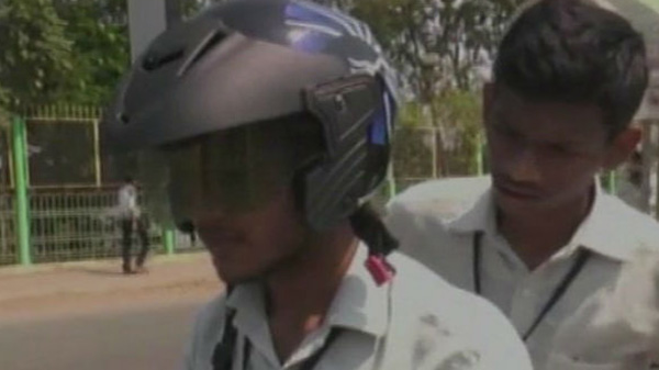 ഹെല്‍മെറ്റിനകത്തെ ബ്ലൂട്ടൂത്ത് അപകടകരമല്ല