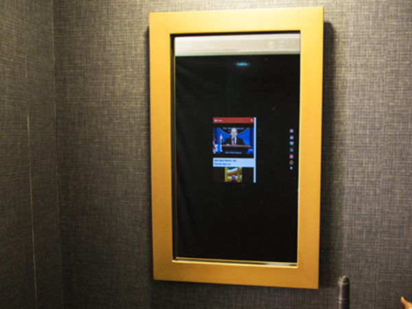 നോവോടെക് സ്മാര്‍ട്ട് മിറര്‍ 