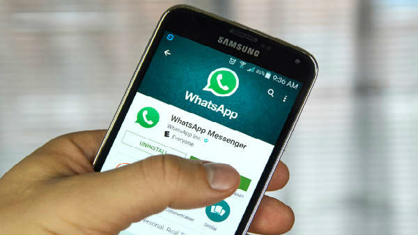 വാട്ട്സ് ആപ്പ് ഗ്രൂപ്പിലൂടെ എങ്ങനെ അയക്കാം ? 