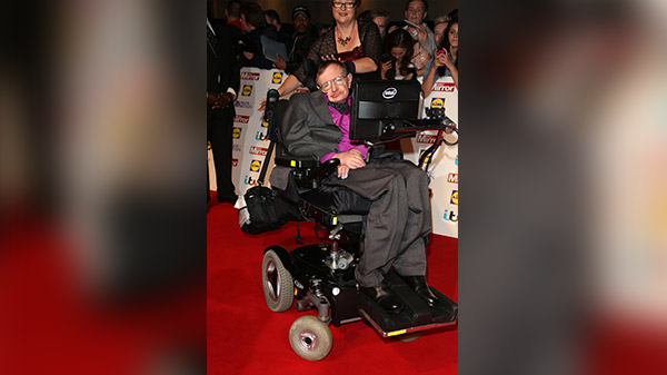 ഭൗതികശാസ്ത്രത്തില്‍ ബിരുതം നേടി