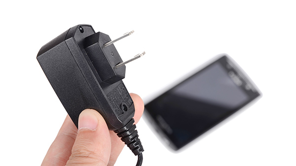 ഫോണില്‍ സ്്പര്‍ശിക്കരുത്