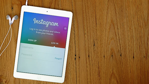 സ്‌റ്റൈലൈസ്ഡ് മെന്‍ഷന്‍സ്