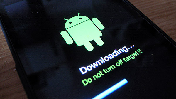 2. അപ്‌ഡേറ്റ് ചെയ്യാന്‍ മറക്കരുത്