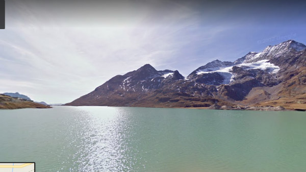 14. ലാഗോ ബിയാൻകോ - ബെർനീന-അബുല, സ്വിറ്റ്സർലാന്റ്