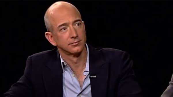 1. ജെഫ് ബെസോസ് - ആമസോൺ (82 ബില്യൺ ഡോളർ)