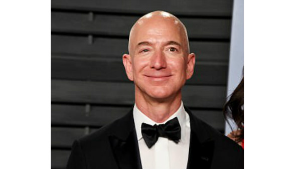 141.9 ബില്യൺ ഡോളർ ആസ്തിയുമായി കടത്തിവെട്ടിയത് വമ്പന്മാരെ