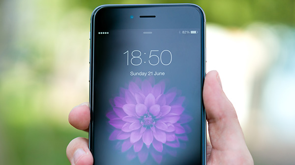 ആമ്പിയന്റ് ഡിസ്പ്ലേ ഉണ്ടോ എന്ന കാര്യം