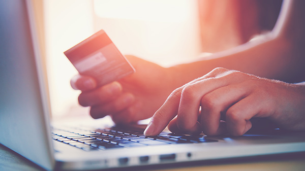  ഓണ്‍ലൈനില്‍ നിന്നും വാങ്ങാന്‍