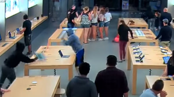 മോഷ്ടിച്ചത് 26000 ഡോളർ വിലവരുന്ന ഉപകരണങ്ങൾ