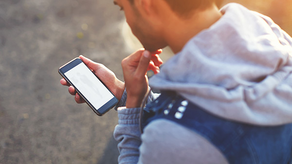 വാട്ട്സാപ്പും ഫേസ്ബുക്കും തന്നെ നല്ലൊരു ശതമാനം ഡാറ്റ എടുക്കുമ്പോൾ