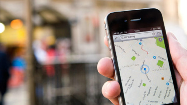 രഹസ്യ ആപ്പ് യുവതി അറിയാതെ ഫോണിൽ ഇൻസ്റ്റാൾ ചെയ്ത് ചിത്രങ്ങൾ ചോർത്തി ബ്ലാക്ക്‌മെയിലിങ്!