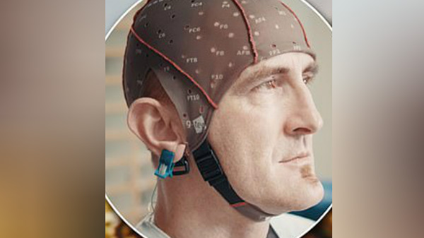  സെന്‍സര്‍ ഹെല്‍മറ്റ് 