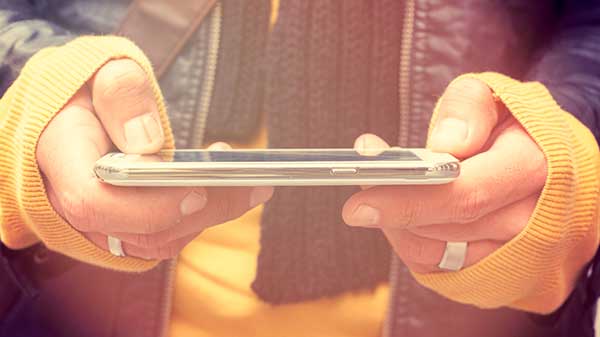  പഴയ ഫോണ്‍ വില്‍ക്കണോ