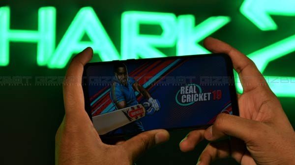  മികച്ച AMOLED ഡിസ്‌പ്ലേ