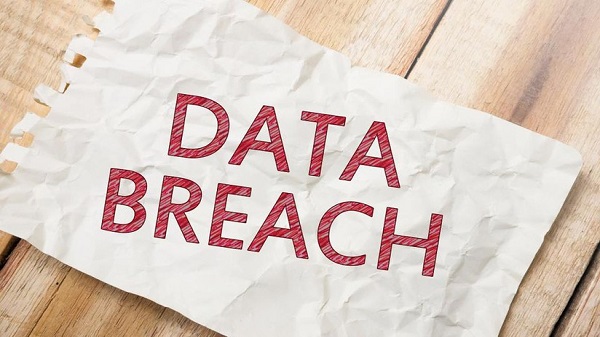 ഉപയോക്താക്കളുടെ വിവരങ്ങൾ പുറത്ത് 