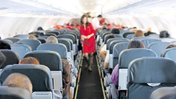 അപകടകാരിയായ 737 മോഡല്‍