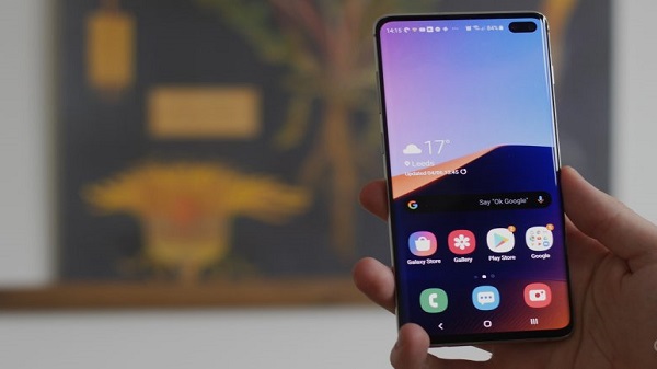 സാംസങ് ഗാലക്‌സി S10+