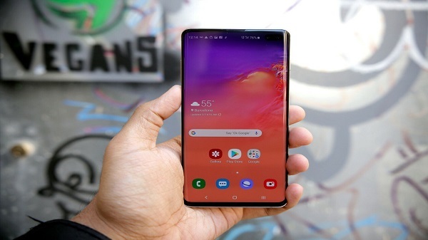 സാംസങ് ഗാലക്‌സി S10 പ്ലസ്