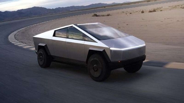 ടെസ്‌ലയിൽ നിന്നുള്ള ആദ്യത്തെ പിക്കപ്പ് സൈബർട്രക്ക് 