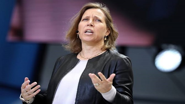 ആദ്യ മാർക്കറ്റിങ്  മാനേജർ