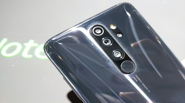 ക്വാഡ് റിയർ ക്യാമറ