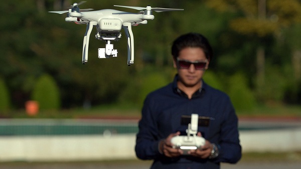 അനധികൃത ഡ്രോണുകൾ