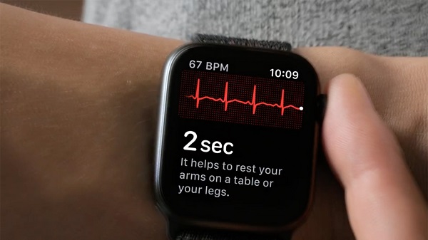  ഇസിജി സ്മാർട്ട് വാച്ചുകളിൽ