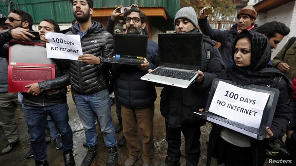 3. വകുപ്പ് 144 ന്റെ ആവർത്തിച്ചുള്ള ഉത്തരവുകൾ 'അധികാര ദുർവിനിയോഗം'