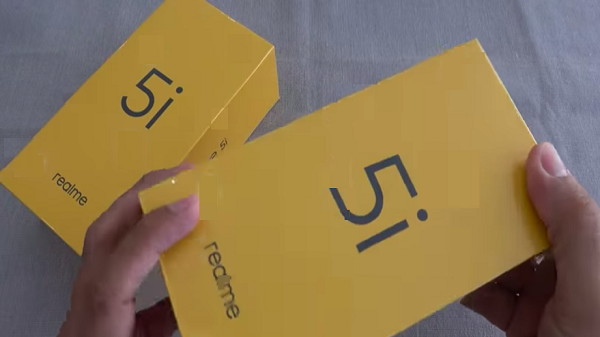 റിയൽ‌മി