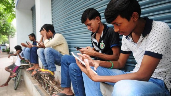 ഇന്ത്യക്കാർ ഒടിടി പ്ലാറ്റ്ഫോമുകളിൽ ചിലവഴിക്കുന്നത് ദിവസവും 70 മിനുറ്റ്