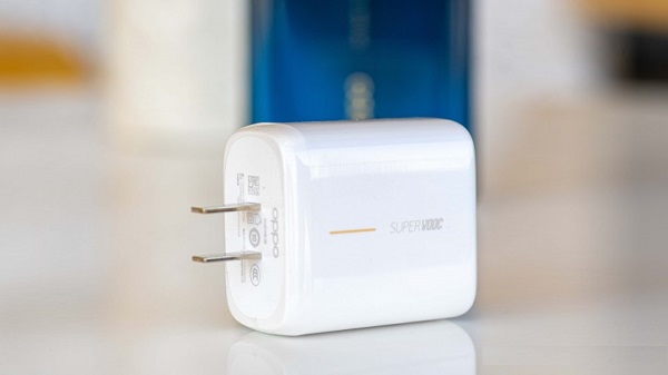 ചാർജ് ചെയ്യാൻ 28 മിനിറ്റ്